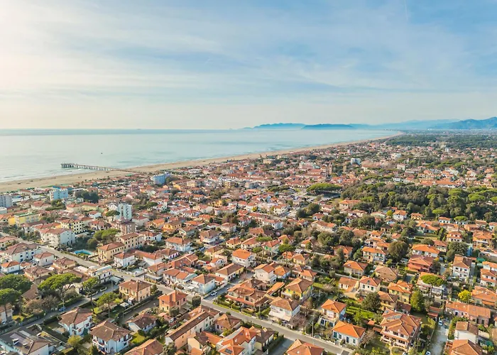 Marcella By Interhome Марина-ди-Пьетрасанта